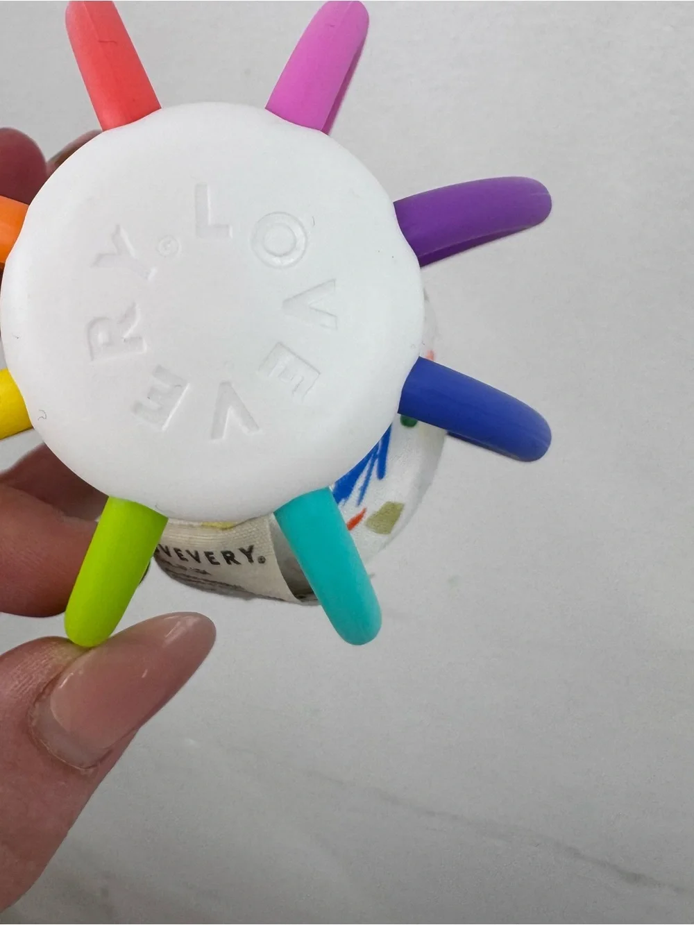 Lovevery Montessori Sensory Links Grasping Ball Baby Toy Teether Rainbow Silicon